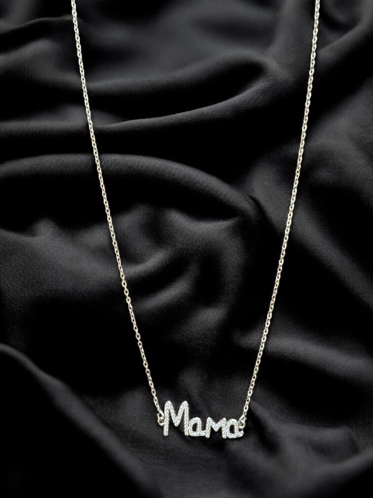 Mama Zirconium Necklace