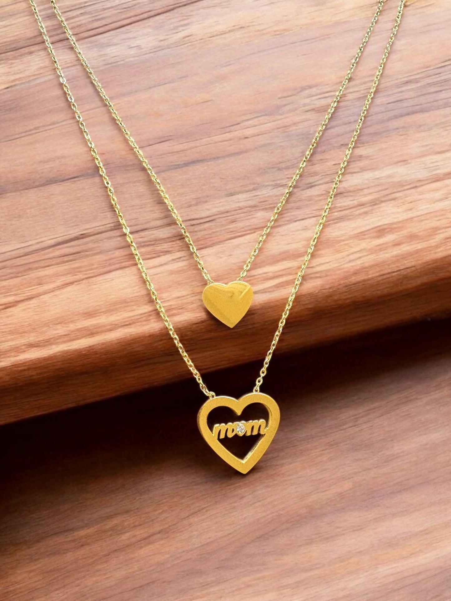 MOM DOUBLE HEART NECKLACE